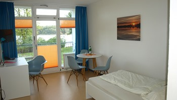 Plöner Appartement mit Landschaftsfotografie